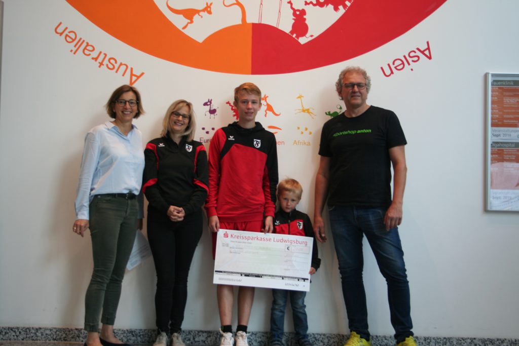 Sportshop Anton mit 16. Internationalem Jugendturnier