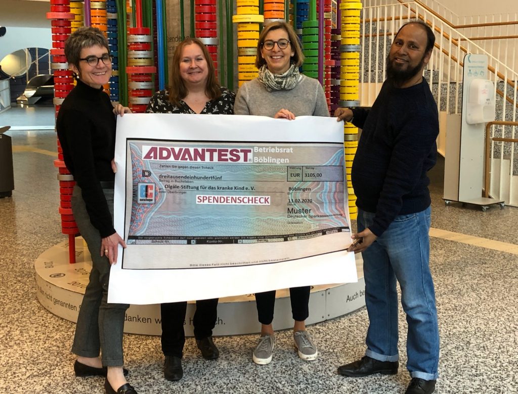 Weihnachtsaktion des Betriebsrates von ADVANTEST in Böblingen zugunsten der Klinikclowns