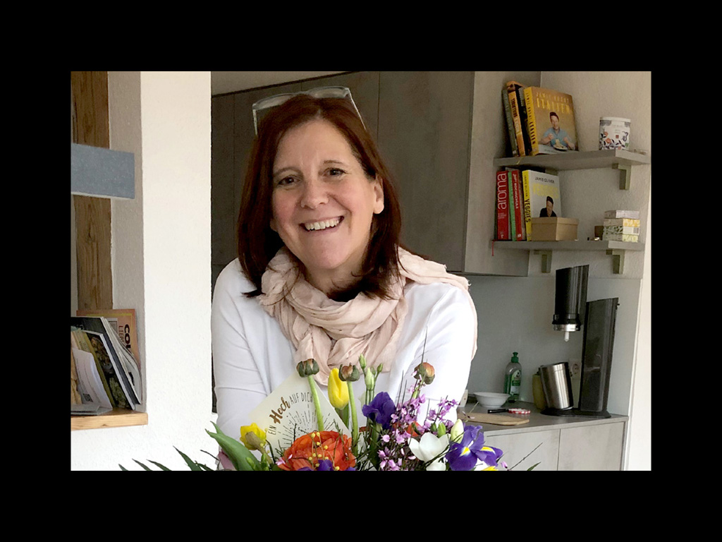 In memoriam Carmen Hummel