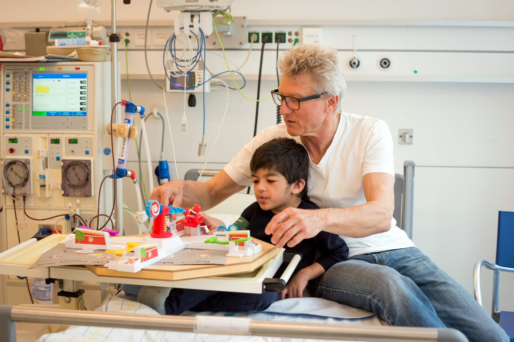 Besuchsdienst durch Ehrenamtliche, organisiert von der Olgäle-Stiftung