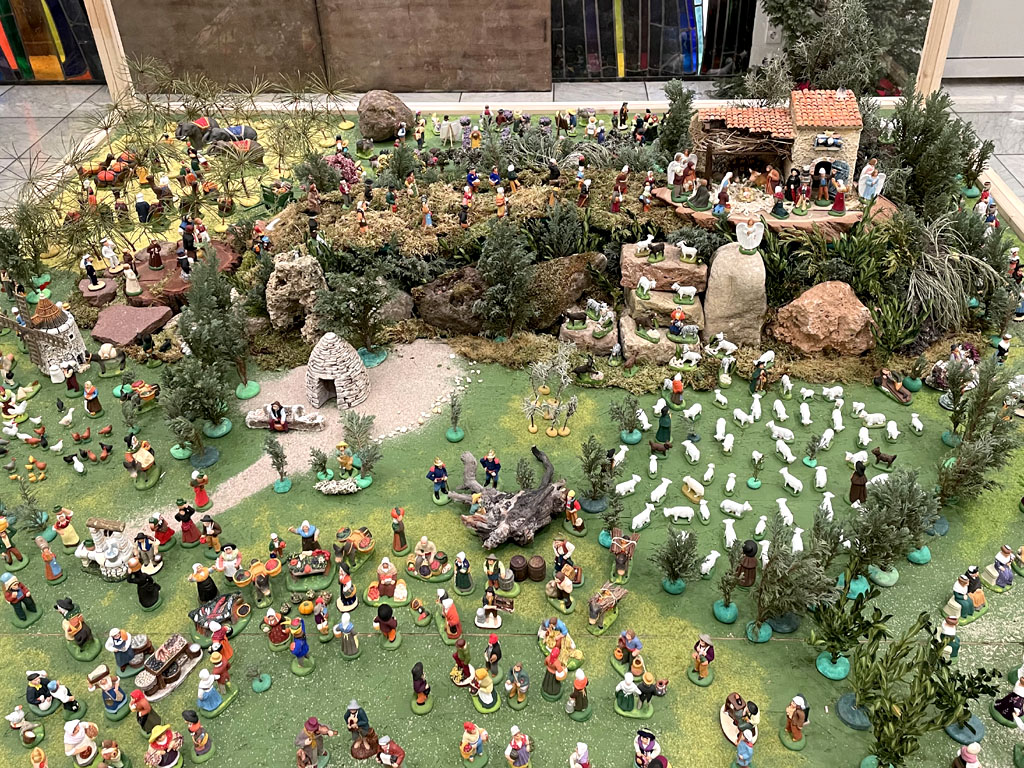 Viele Spenden dank Krippen-Ausstellung im Stuttgarter Rathaus