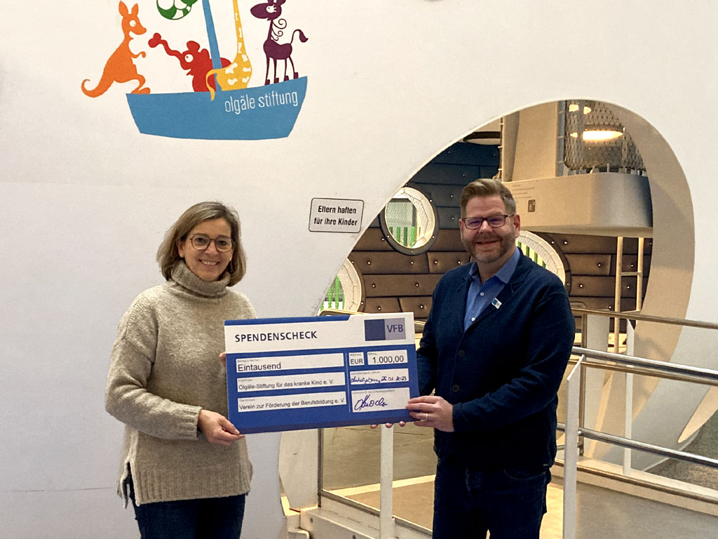 Verein zur Förderung der Berufsbildung e. V. spendet 1000 Euro