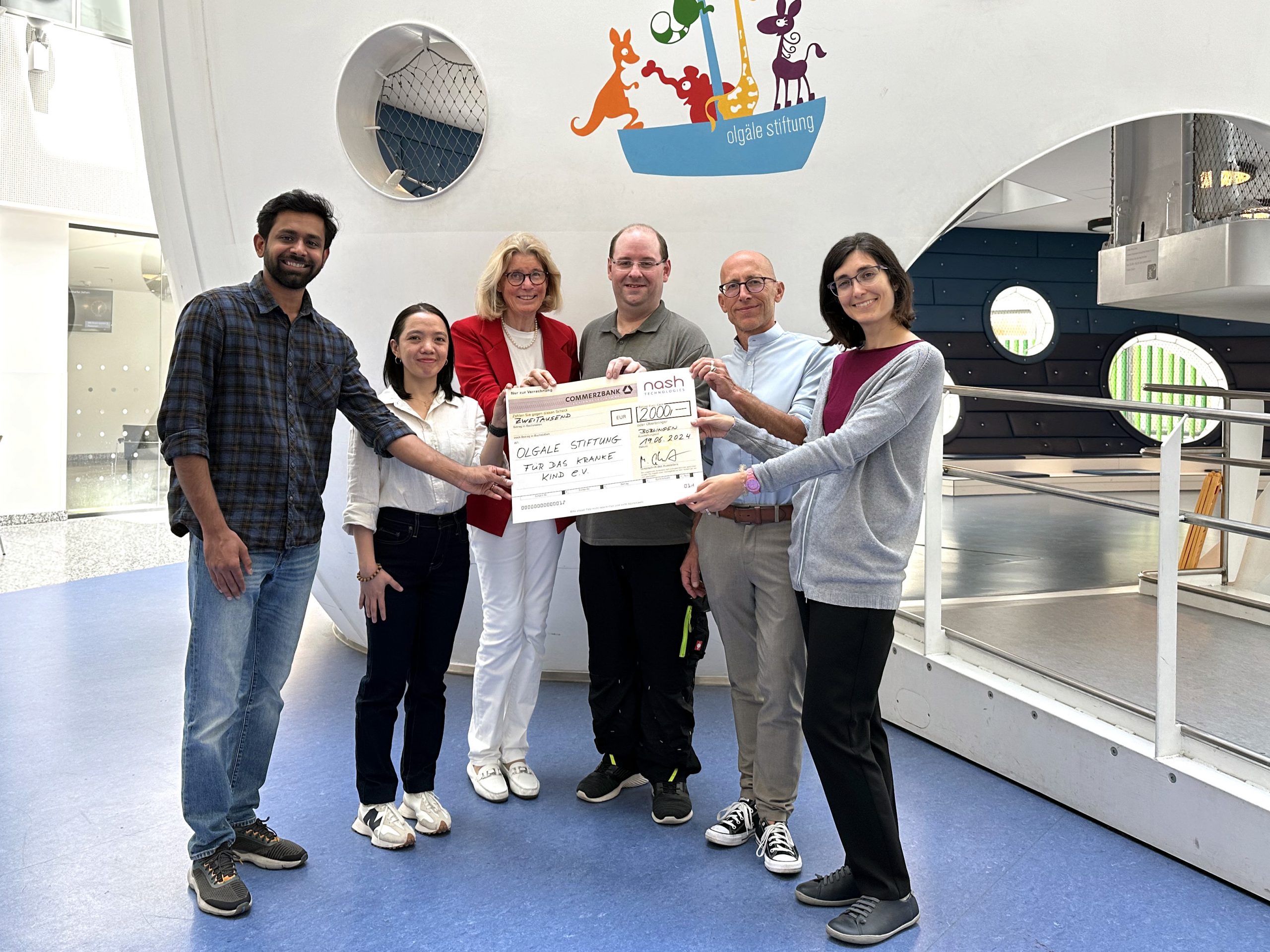 Spendenübergabe Nash Technologies